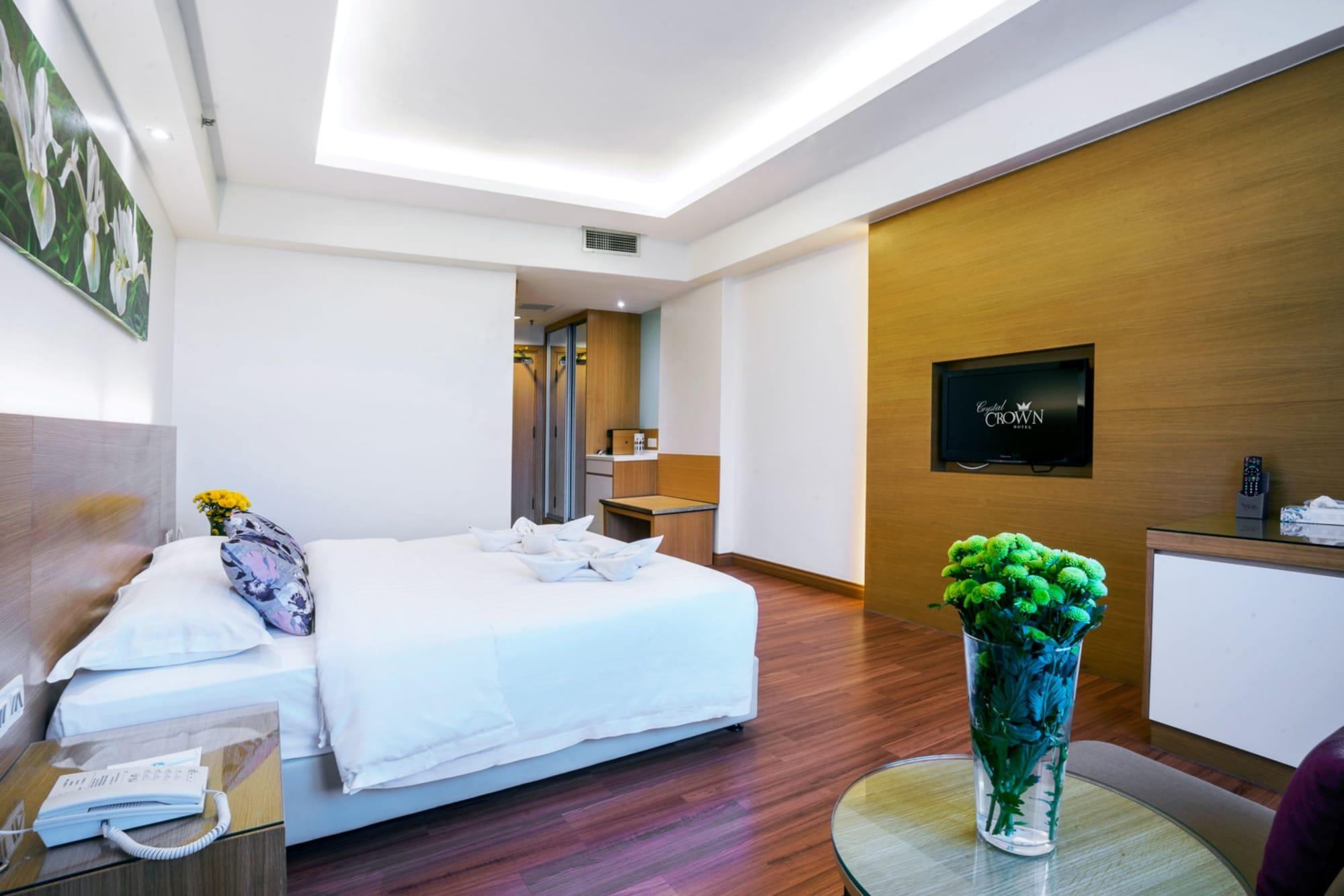 Crystal Crown Hotel Petaling Jaya Exterior photo